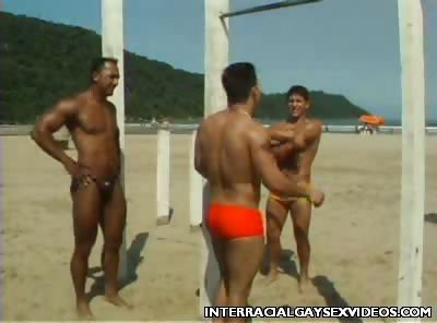 Download Mobile Porn Videos - Hot Gay Interracial Threesome - 105029 -  WinPorn.com